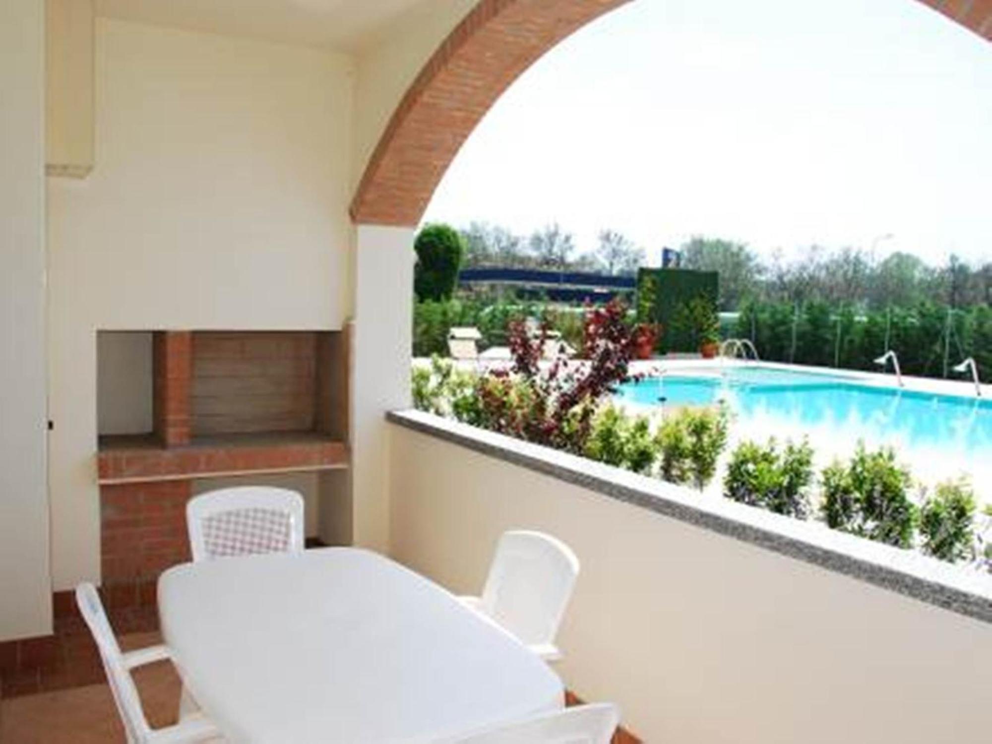 Residence Cleo Llido Degli Estensi Zewnętrze zdjęcie