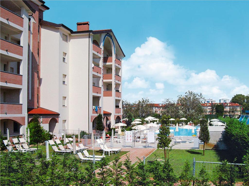 Residence Cleo Llido Degli Estensi Zewnętrze zdjęcie