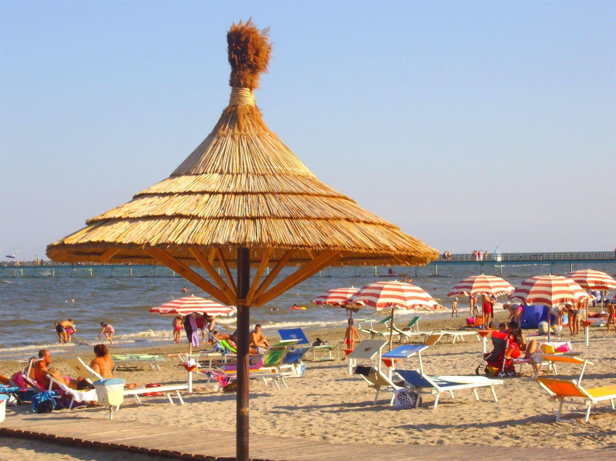 Residence Cleo Llido Degli Estensi Udogodnienia zdjęcie