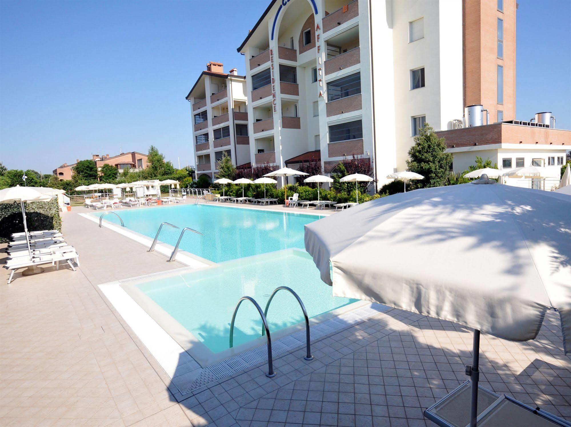 Residence Cleo Llido Degli Estensi Zewnętrze zdjęcie
