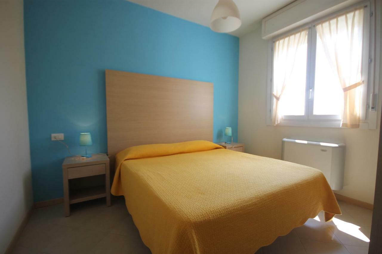 Residence Cleo Llido Degli Estensi Zewnętrze zdjęcie